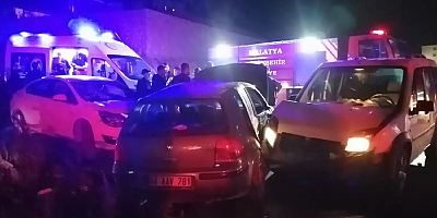 Malatya'da zincirleme kaza: 2 yaralı