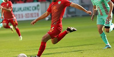 Mansur  Çalar  Atacağım gollerle Taraftarlarımızı Sevindireceğim