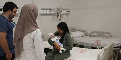 Mardin'de 37 haftalık Reyyan bebek, diyafram hernisi ameliyatı ile sağlığına kavuştu