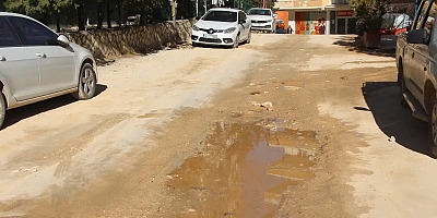 Mardin halkından bozuk yollar ve altyapı tepkisi: Kent bozuk yollardan köyü andırıyor