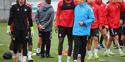 Mehmet Altıparmak : Bizim ManisaFK Maçı Final Maçı Olacak