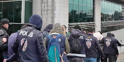 Mersin’de bahis ve dolandırıcılık operasyonu: 47 gözaltı