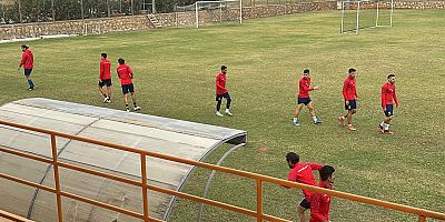 Mersin İdmanyurduspor,  Nazilli Belediyespor maçının hazırlıklarını sürdürüyor. 