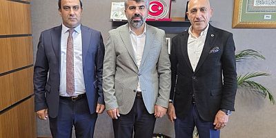 Mersin Milletvekili Faruk Dinç, Zaza Dili ve Kültürünün Geleceğini STK Temsilcileriyle Görüştü