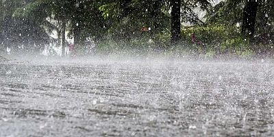 Meteoroloji'den yağış uyarısı: Kuzey ve doğu kesimlerde sağanak bekleniyor