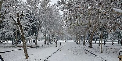 Meteoroloji yağış, buzlanma ve fırtına uyarısı