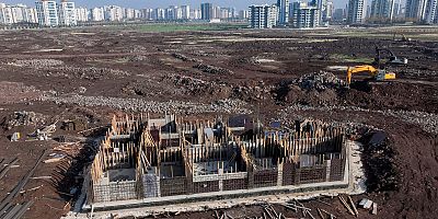 Mezopotamya Kent Parkı yükseliyor