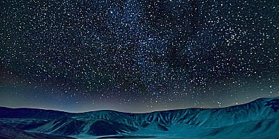 Milyonlarca yıldızın Nemrut Krater Gölü'nün kar manzarasıyla buluşması