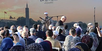 Misafir hafızlardan Kur'an-ı Kerim ziyafeti