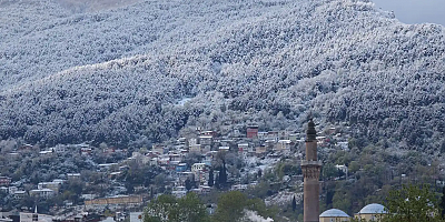 Nisan ayında kar sürprizi: Bursa beyaza büründü