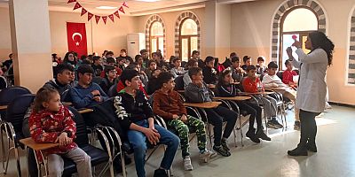 Öğrencilere ağız ve diş sağlığı eğitimi verildi
