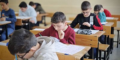 Okullarda ikinci ara tatil sona erdi: 18 milyon öğrenci ders başı yaptı