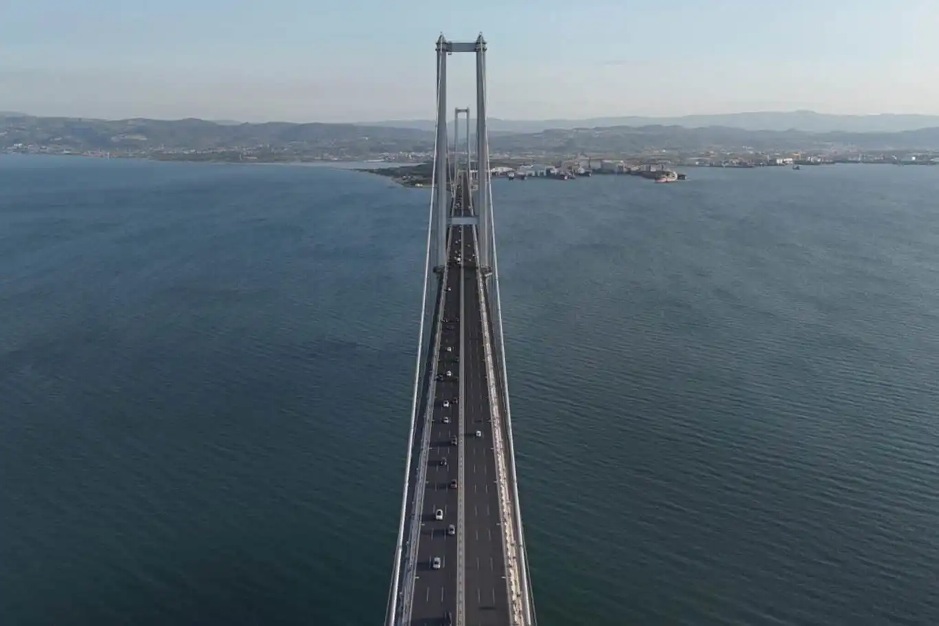 Osmangazi Köprüsü'nden 117 bin 537 araç geçti   