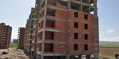 Palandöken: Ekim alanları beton yığınları ile doldu