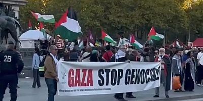 Paris'te Gazze'deki soykırım protesto edildi