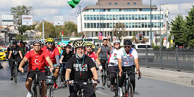 Pedallar Küresel Sumud Filosu'na destek için çevrildi