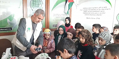Peygamber Sevdalıları çocuk kulübünden Filistin’e anlamlı destek 