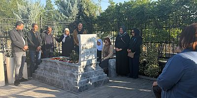 RAİF TÜRK ' UN ANISINA.