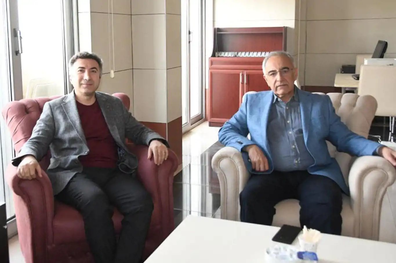 Rektör Demir Adıyaman Üniversitesi Rektörü Turgut’u ziyaret etti