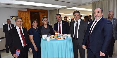 REKTÖR ERONAT, HEMŞİRELİK HAFTASI ETKİNLİĞİNE KATILDI