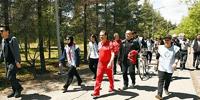 Rektör Eronat Öğrencilerle Doğada Buluştu