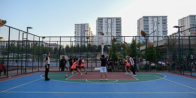 Rezan Cup ile sokakta basketbol heyecanı yaşanıyor