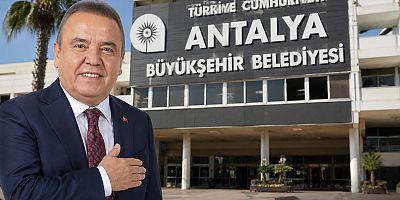 Rüşvet ve yolsuzlukla suçlanan CHP'li Muhittin Böcek itirafçı oldu