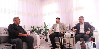 Saadet Partisi Gençlik Kolları Başkanı Pekdemir'den Rojin Kabaiş'in Ailesine Ziyaret