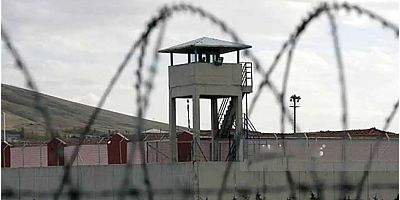 Sakarya’da cezaevinde kavga: 21 hükümlü hastaneye sevk edildi