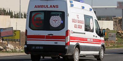Şanlıurfa’da kamyon ile otomobil çarpıştı: 2 ölü, 1 yaralı