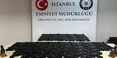 Sarıyer’de silah operasyonu: 113 tabanca ele geçirildi