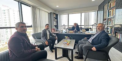 SEZAİ KARAKOÇ’UN VEFA YILDÖNÜMÜNDE ANLAMLI ZİYARET