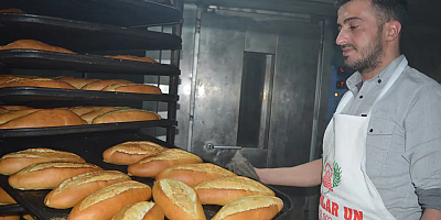 Siirt'te fıstık kabuğuyla ekmek üretiliyor