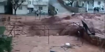 Şırnak'ta yoğun yağış sele neden oldu