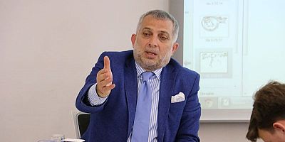 Siyasetçi Yazar Metin Külünk:“Türkiye’nin En Büyük Sorunu Çapsız Muhalefet ve Kopan Siyaset Dili”