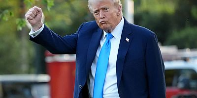 Trump'tan yine tehdit: İran'ın petrolünü ve uranyumunu ele geçirebiliriz