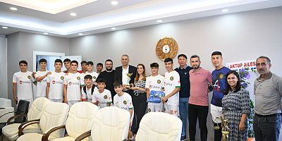 Türkiye şampiyonasında ikincilik kupası Bismil’e getirildi
