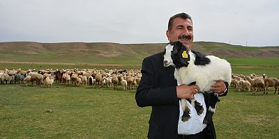 TÜRKYED’DEN KÜÇÜKBAŞ ÜRETİMİ İÇİN ÇAĞRI: “HAYVAN VERMEK BAŞLANGIÇ, ÜRETİCİYİ ÜRETİMDE TUTMAK ASIL HEDEF”
