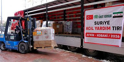 Umut Kervanı’nın hazırladığı yardım tırı Van’dan Suriye’ye doğru yola çıktı