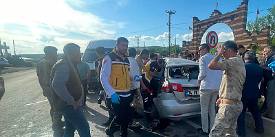Van’da minibüs ile otomobil çarpıştı: 5 yaralı