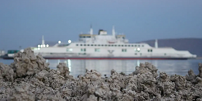 Van Gölü’nde sular çekildi, mikrobiyolitler ortaya çıktı