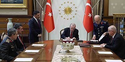 YAŞ kararları Resmî Gazete'de: TSK'da yeni atama ve terfiler
