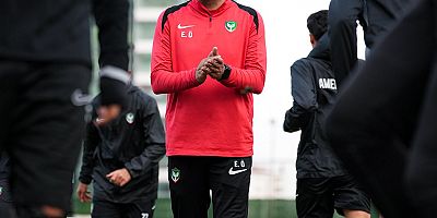 Yeni Hoca Mesut Bakkal İlk Antremanina Çıkacak!