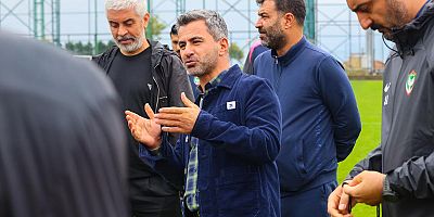 Yeni Yönetim  Istanbulda Teknik  Heyet Ve Futbolcularla Tanıştılar