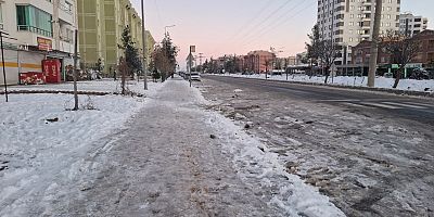 Yenişehir Belediyesi'de Sınıfta Kaldı: Kar Yağışı Sonrası Vatandaşlar Mağdur Oldu