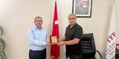 Yigitten Serkan Bayhana Plaket!