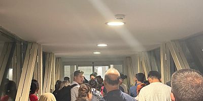 Yolcular Körükte Mahsur Kaldı: Diyarbakır Havalimanı’nda Gece Yarısı Kaosu