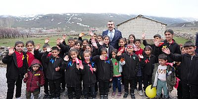 Yüzlerce STK'dan Bakan Tekin'e destek açıklaması