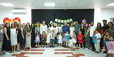 Zarokistan Kreşlerinde Karne Sevinci