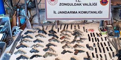 Zonguldak’ta çok sayıda silah ve mühimmat ele geçirildi
